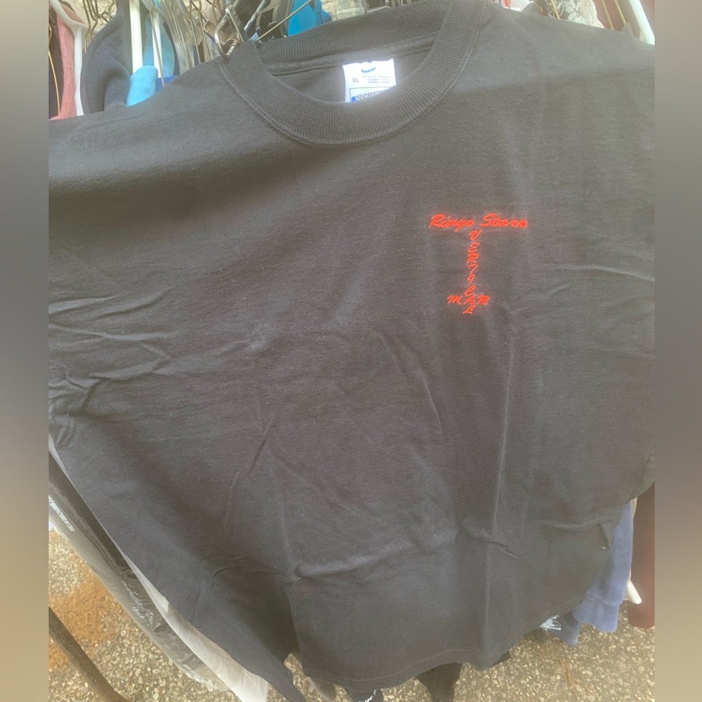 Rare Vintage Ringo Starr Vertical Man embroidered logo tee black XL great condo